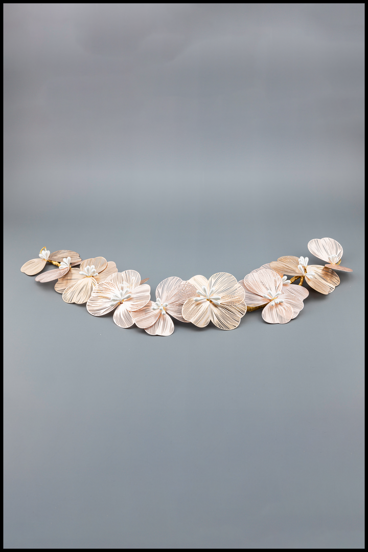 Elegant Rose Gold Flower Tiara and Floral Hair Accessory for Girls
