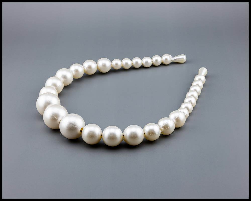 BASRA WHITE PEARL HEADBAND LITTLE FIORI
