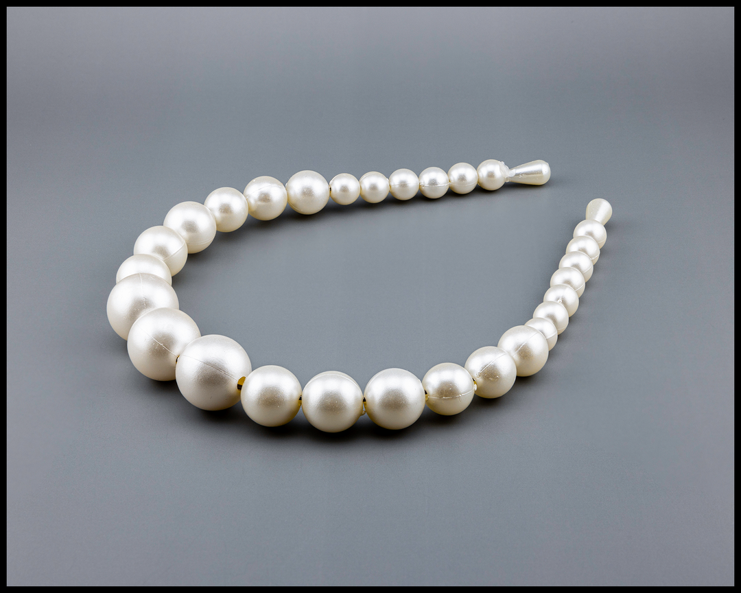 BASRA WHITE PEARL HEADBAND LITTLE FIORI